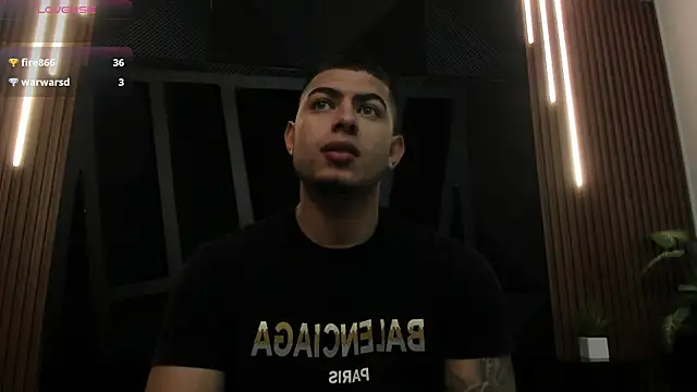 Snapshot of marco_garciia_ chatting on 10-08-25, 11:16 marco garciia online show from 10-08-25, 11:16