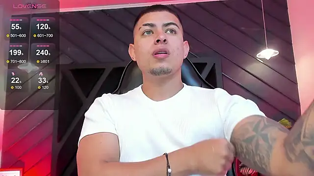 Snapshot of marco_garciia_ chatting on 02-02-26, 11:15 marco garciia online show from 02-02-26, 11:15