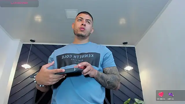 marco garciia  online show from 10-31-25, 11:33