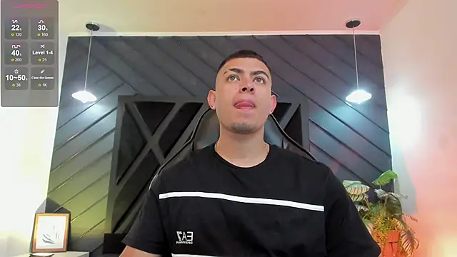 marco garciia  online show from 11-29-25, 11:16