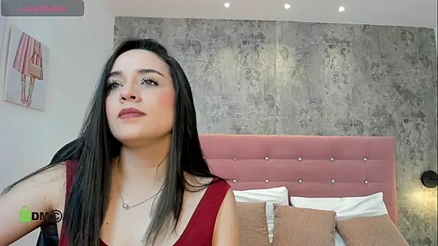 brithanycollins online show from 10-07-25, 12:39