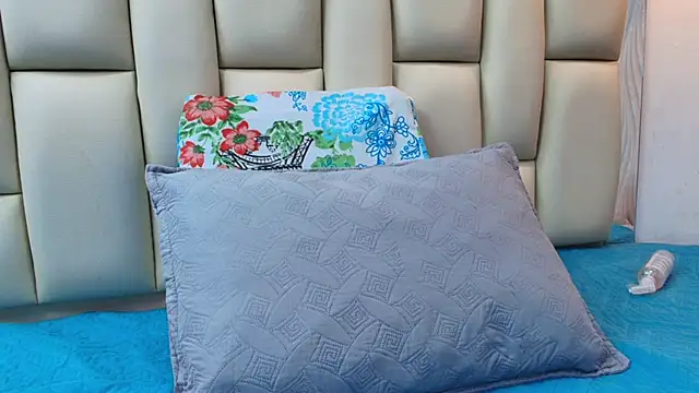 sweet amye online show from 11-15-25, 07:18