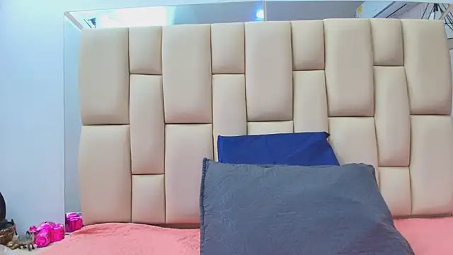 sweet amye online show from 12-18-25, 07:07