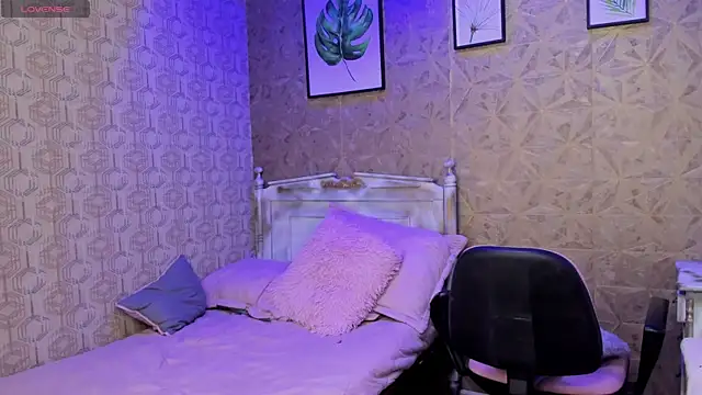 Dali collin online show from 04-13-26, 02:26