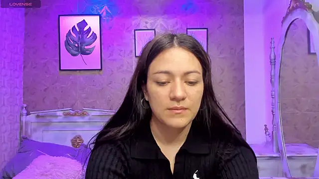 Snapshot of Dali_collin chatting on 05-19-26, 02:02 Dali collin online show from 05-19-26, 02:02