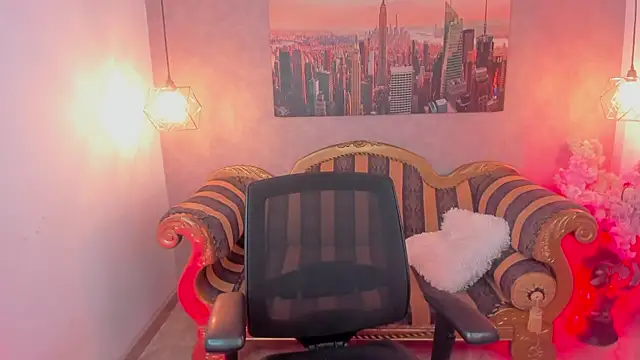 Snapshot of Dali_collin chatting on 01-17-26, 01:04 Dali collin online show from 01-17-26, 01:04