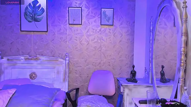 Dali collin online show from 04-15-26, 06:01