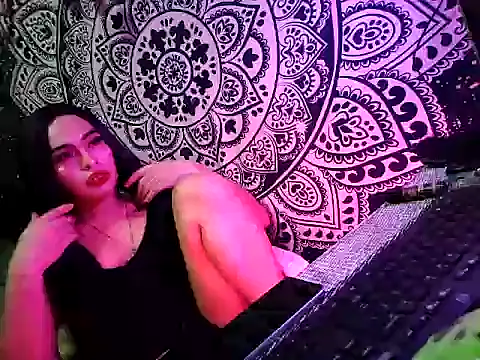 Madylinebigcock69 online show from 02-21-26, 06:32