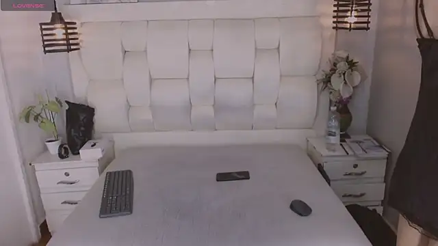 Snapshot of Atley_Dolly chatting on 02-23-26, 11:27 Atley Dolly online show from 02-23-26, 11:27