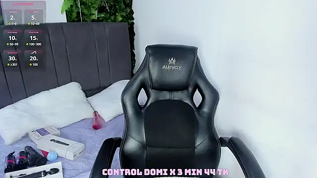 vela-kimm online show from 10-21-25, 08:08