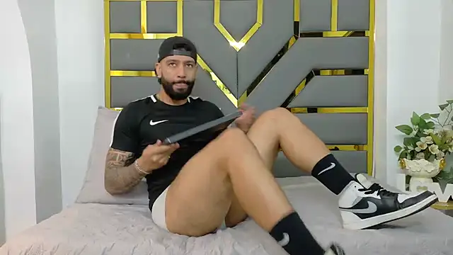 yorbymaxx online show from 10-06-25, 02:18