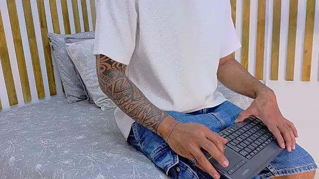 yorbymaxx online show from 02-11-26, 01:55