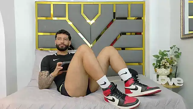 yorbymaxx online show from 10-08-25, 02:07