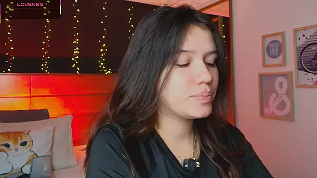 hanna kimura online show from 11-29-25, 03:06