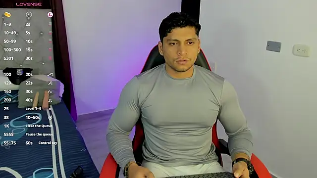 Nicolasmontoya16 online show from 10-15-25, 12:20