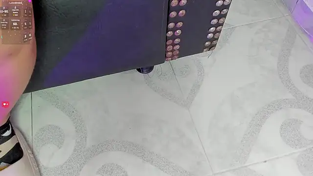 Snapshot of yasmin_rahal chatting on 02-22-26, 01:24 yasmin rahal online show from 02-22-26, 01:24