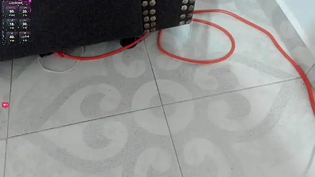 Snapshot of yasmin_rahal chatting on 02-14-26, 01:39 yasmin rahal online show from 02-14-26, 01:39