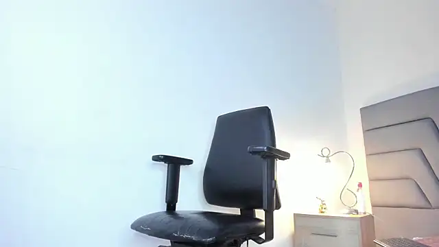 Maia 520 online show from 01-06-26, 05:50