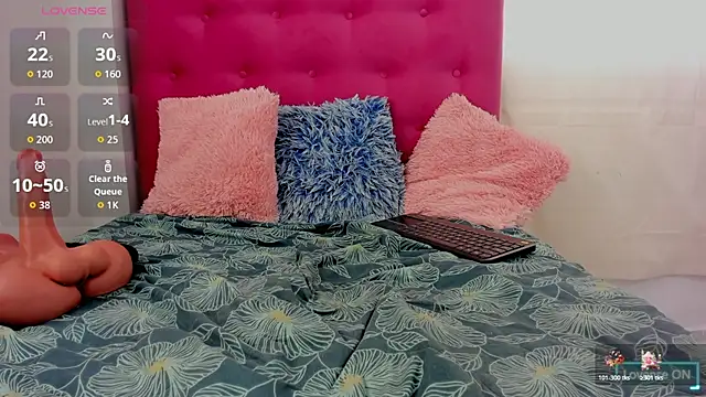 Snapshot of Veronica_mellerr chatting on 03-03-26, 03:41 Veronica mellerr online show from 03-03-26, 03:41