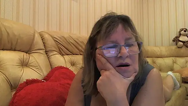 Simply woman online show from 04-08-26, 07:48