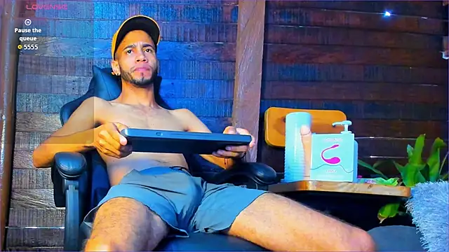 Alex bigcock11  online show from 11-13-25, 01:04