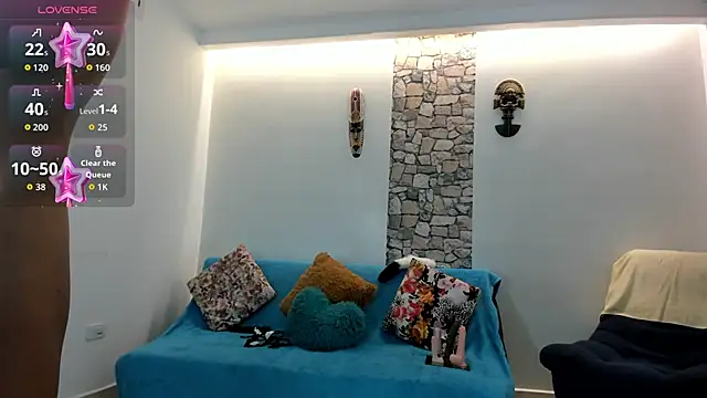 PIINK 2025 online show from 11-16-25, 04:56