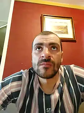 Snapshot of sefu666 chatting on 04-18-26, 05:15 sefu666 online show from 04-18-26, 05:15