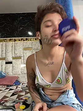 DayanaDG online show from 12-15-25, 08:36