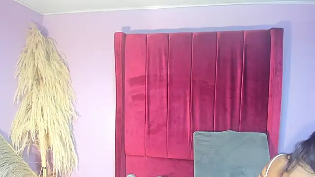 sienna glow online show from 10-31-25, 12:46