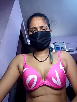 Snapshot of 3USHA chatting on 09-18-25, 11:13 3USHA online show from 09-18-25, 11:13