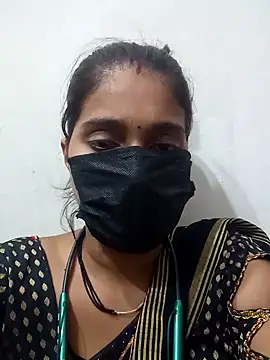 Snapshot of 3USHA chatting on 10-24-25, 03:55 3USHA online show from 10-24-25, 03:55