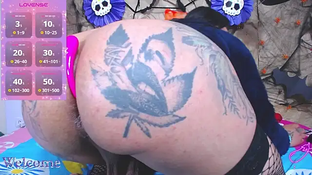 DollCoquette27 online show from 10-18-25, 02:13