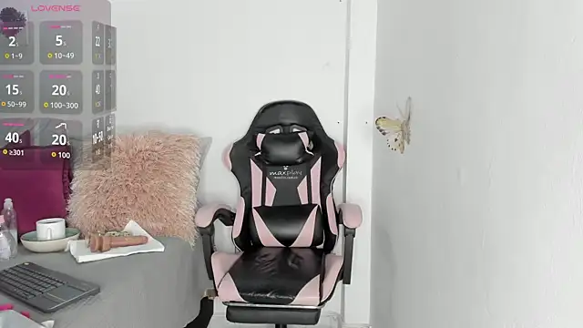 mari-ross online show from 04-12-26, 02:04