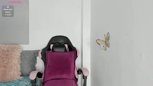 mari-ross online show from 04-07-26, 02:02