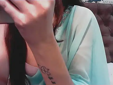 elize   online show from 11-07-25, 12:48