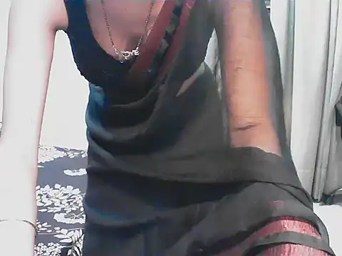 Snapshot of elize__ chatting on 10-09-25, 02:34 elize   online show from 10-09-25, 02:34