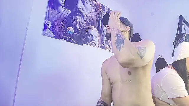 aphrodita hotaz online show from 12-14-25, 05:02