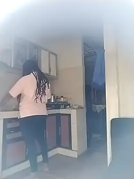 AmbarSmit online show from 10-20-25, 06:52