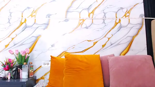 Snapshot of AmbarSmit chatting on 02-27-26, 04:23 AmbarSmit online show from 02-27-26, 04:23