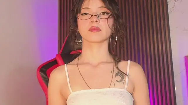 Snapshot of SpicyDemons chatting on 09-20-25, 03:33 SpicyDemons online show from 09-20-25, 03:33