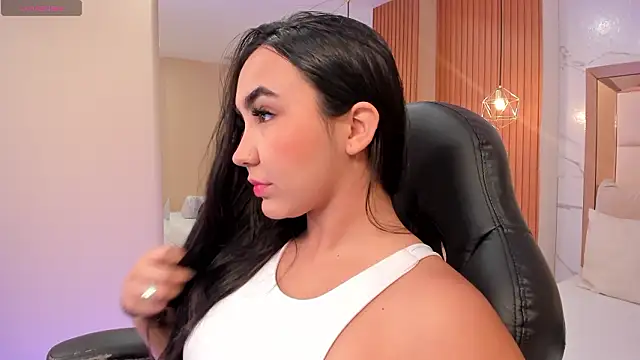 julieta rosee online show from 02-02-26, 09:47