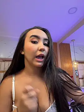 julieta rosee online show from 04-17-26, 10:45