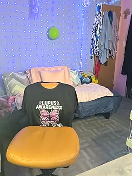 Purple2StayThnxx online show from 04-10-26, 11:39