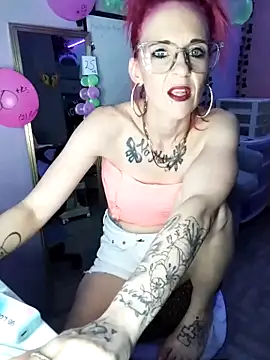 Purple2StayThnxx online show from 10-12-25, 11:06