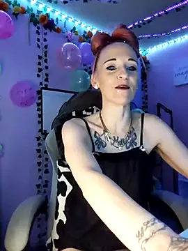 Purple2StayThnxx online show from 10-08-25, 10:10