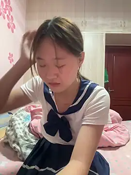 Snapshot of CoCo-s chatting on 09-17-25, 05:26 CoCo-s online show from 09-17-25, 05:26