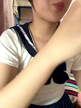 Snapshot of CoCo-s chatting on 09-28-25, 05:09 CoCo-s online show from 09-28-25, 05:09