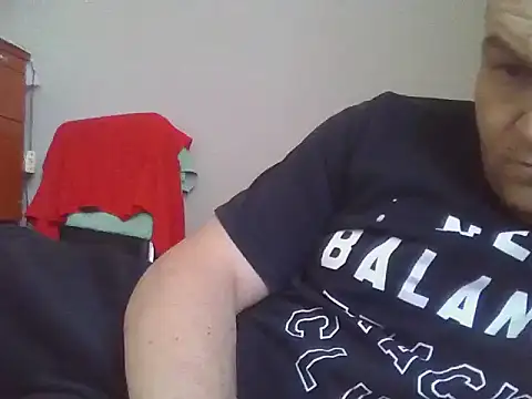 Snapshot of habartek85 chatting on 02-01-26, 08:56 habartek85 online show from 02-01-26, 08:56