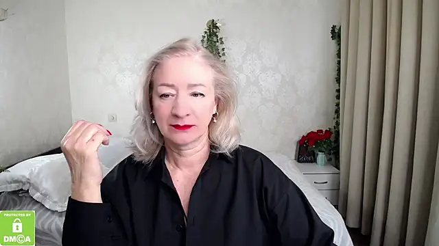 hunters woman online show from 03-02-26, 07:48