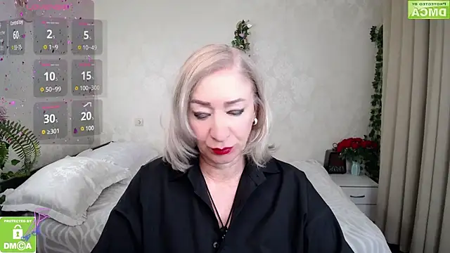 hunters woman online show from 04-29-26, 07:09